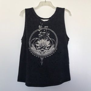 Black printed tank with low back